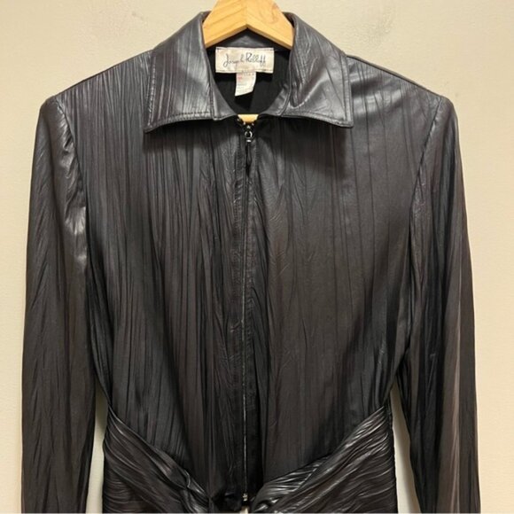 Joseph Ribkoff Black Zip Front Buckle Blouse Size 4 - Picture 3 of 12